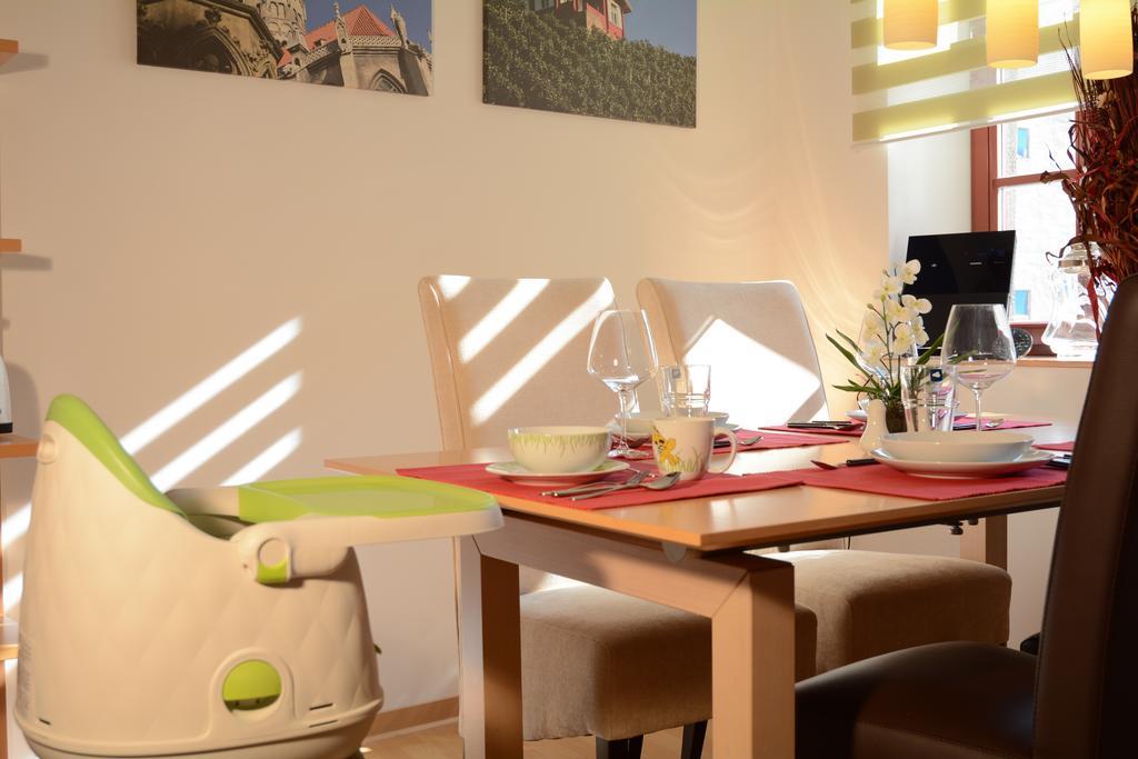 Ferienwohnung Domschatz Naumburg  Bilik gambar