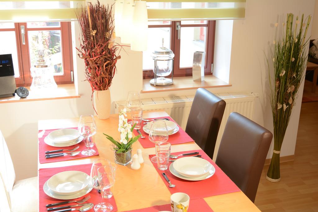 Ferienwohnung Domschatz Naumburg  Bilik gambar